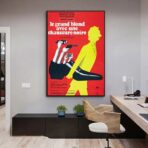 affiche le grand blond avec une chaussure noir
