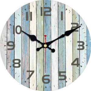 horloge murale bleu clair