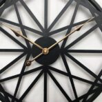 horloge murale en métal vintage