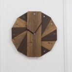 horloge murale vintage bois