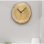 horloge vintage en bois