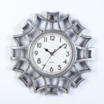 horloge vintage métal
