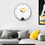 horloge vintage scandinave
