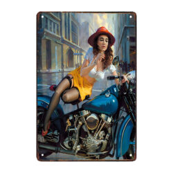 plaque métal publicitaire moto avec femme